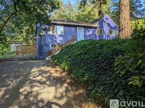 2915 Friendly Street 3 Beds Apartment for Rent