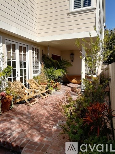 502 Acacia Avenue 3 Beds Apartment for Rent