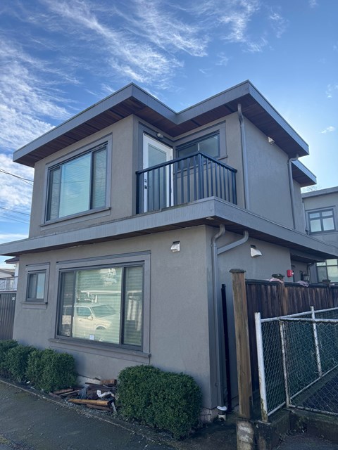3447 East 28Th Ave. 2 Beds Apartment for Rent