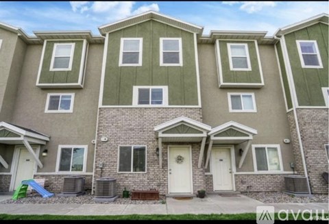 78 E 630 N 3 Beds Apartment for Rent