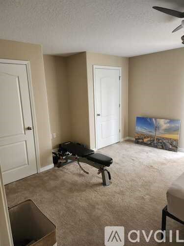 2521 Lexington Oak Drive 4 Beds Apartment for Rent