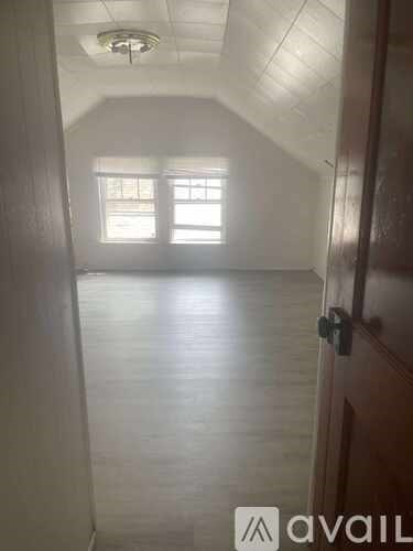 2001 West Manor Parkway 3 Beds Apartment for Rent
