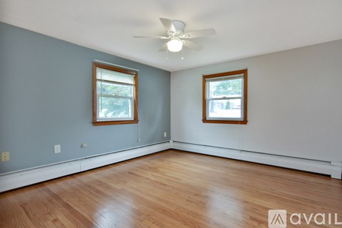 3 Durso Ave 6 Beds Apartment for Rent