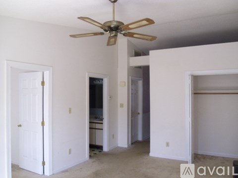 8131 Farmlea Circle 2 Beds Apartment for Rent