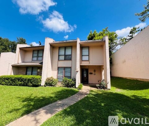 324 Arborview Drive 4 Beds Apartment for Rent