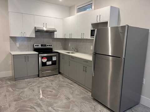 3449 East 28Th Ave/B-230014 2 Beds Apartment for Rent