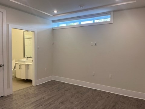 3449 East 28Th Ave/B-230014 2 Beds Apartment for Rent