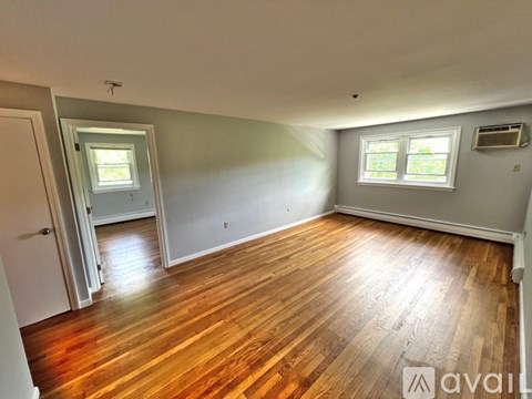 45 Maynard Street 1 Bed Apartment for Rent