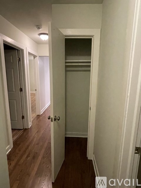 4513 Grove Avenue 2 Beds Apartment for Rent
