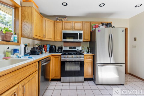 27 Murray Hill Road 4 Beds Apartment for Rent