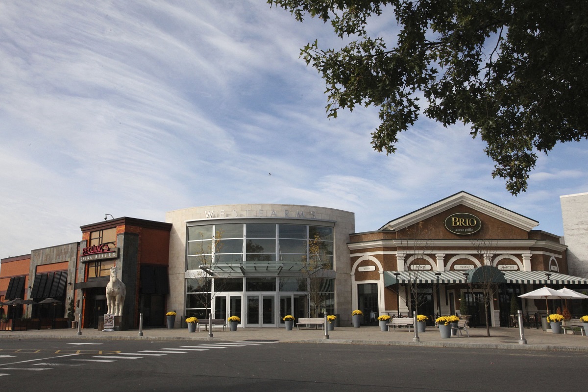 a building on the corner of a city street