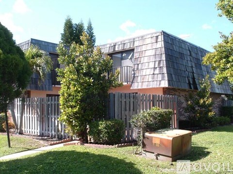 1714 Forest Lakes Cir 2 Beds Apartment for Rent