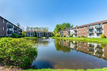 Oldebrook Apartments 2334 Prairie Parkway South West Wyoming Mi Rentcafe Oldebrook Apartments 2334 Prairie Parkway South West Wyoming Mi Rentcafe