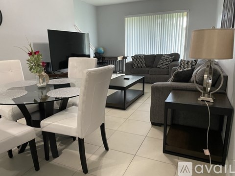 2208 Broadway View Ave 3 Beds Apartment for Rent