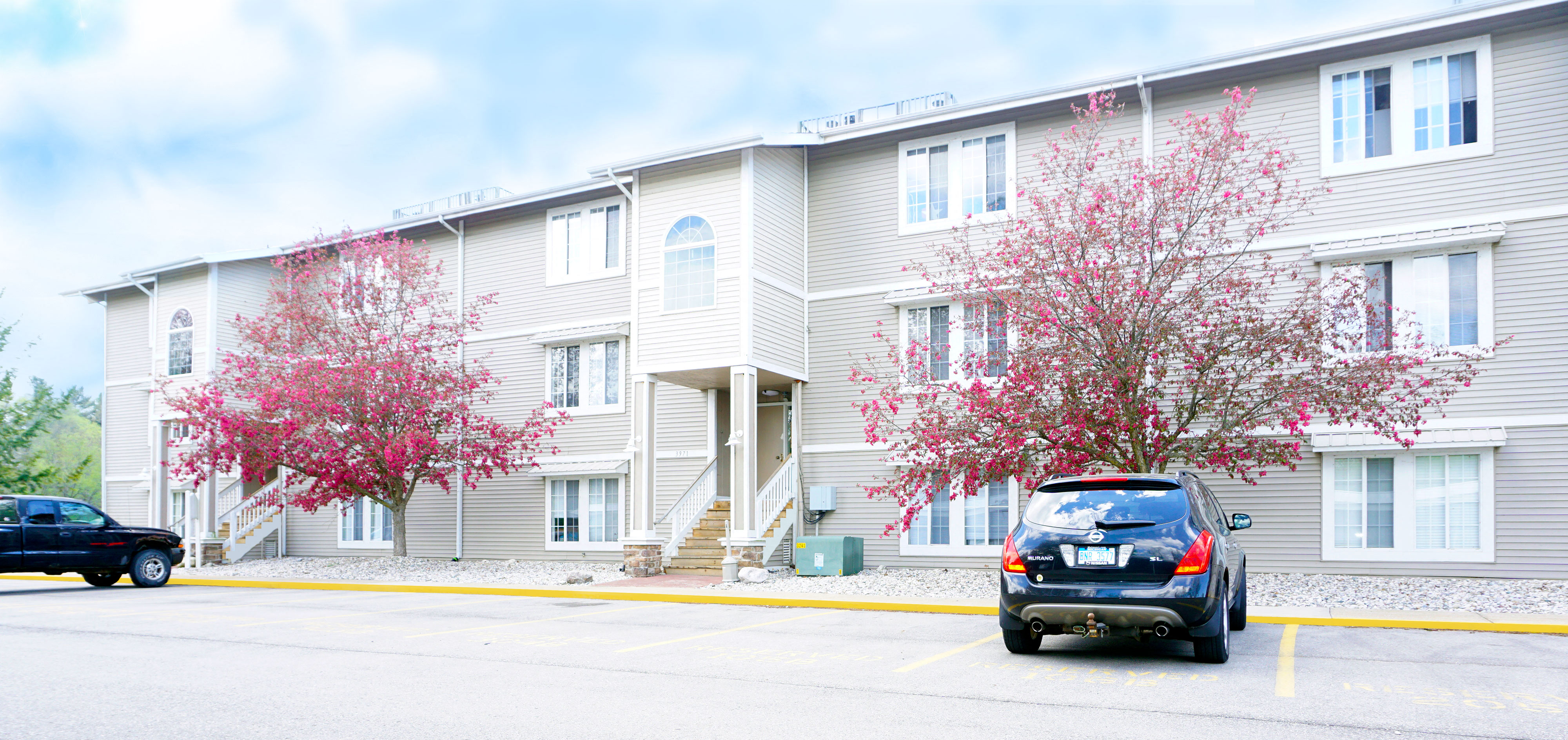 Hidden Cove Apartments in Muskegon, MI