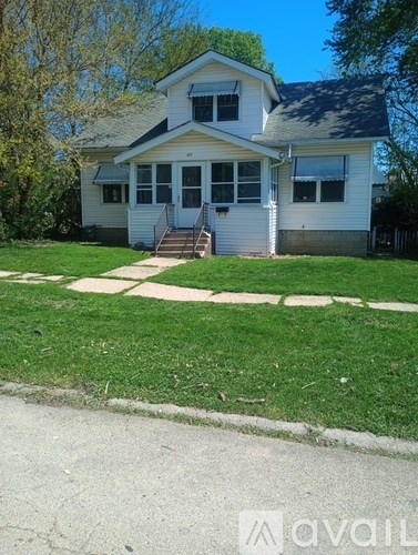 107 N Rockford Ave 3 Beds Apartment for Rent