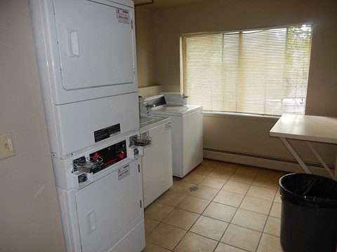 A white fridge and freezer in a kitchen.