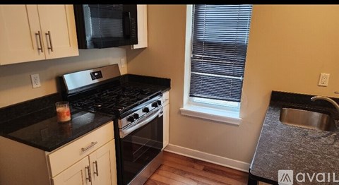 110 North Stockton Street 3 Beds Apartment for Rent