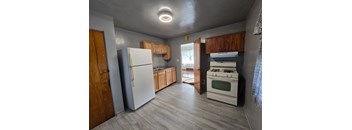 3/1 900 sqft
