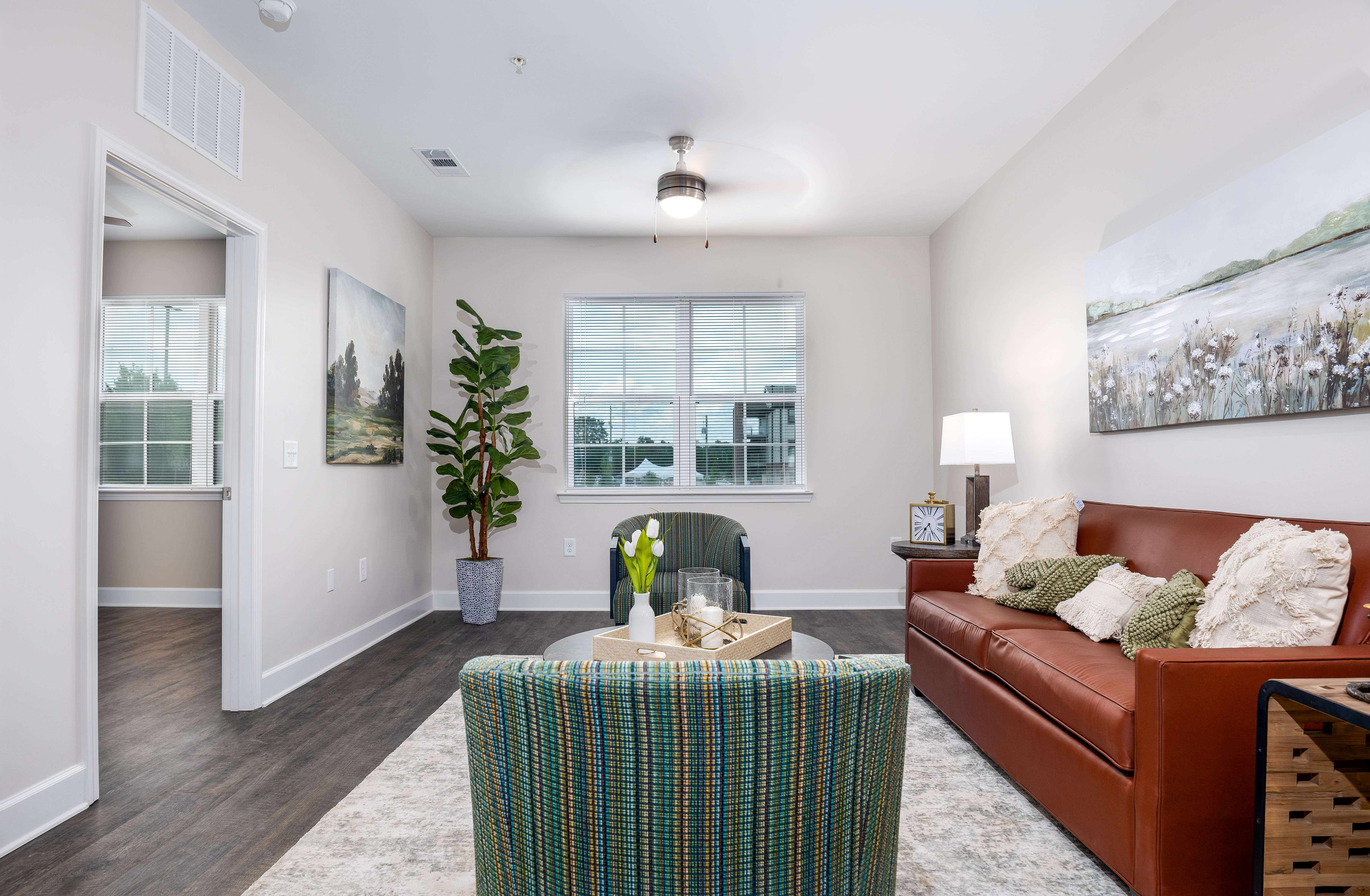 122 Walnut Street 1-2 Beds Apartment for Rent