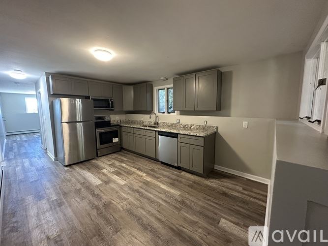 99 West Park Street photo