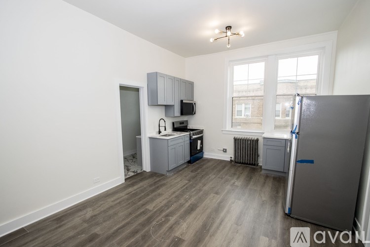 Source URL: https://prod-avail.s3.amazonaws.com/public_images/41508709/listing/1000071378.jpg