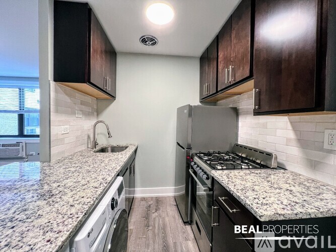 445 W Barry Ave Studio Condo, Other for Rent - Photo gallery 2