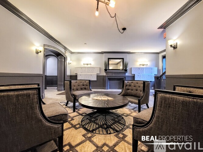 837 W Wolfram St 1 Condo, Other for Rent - Photo gallery 5