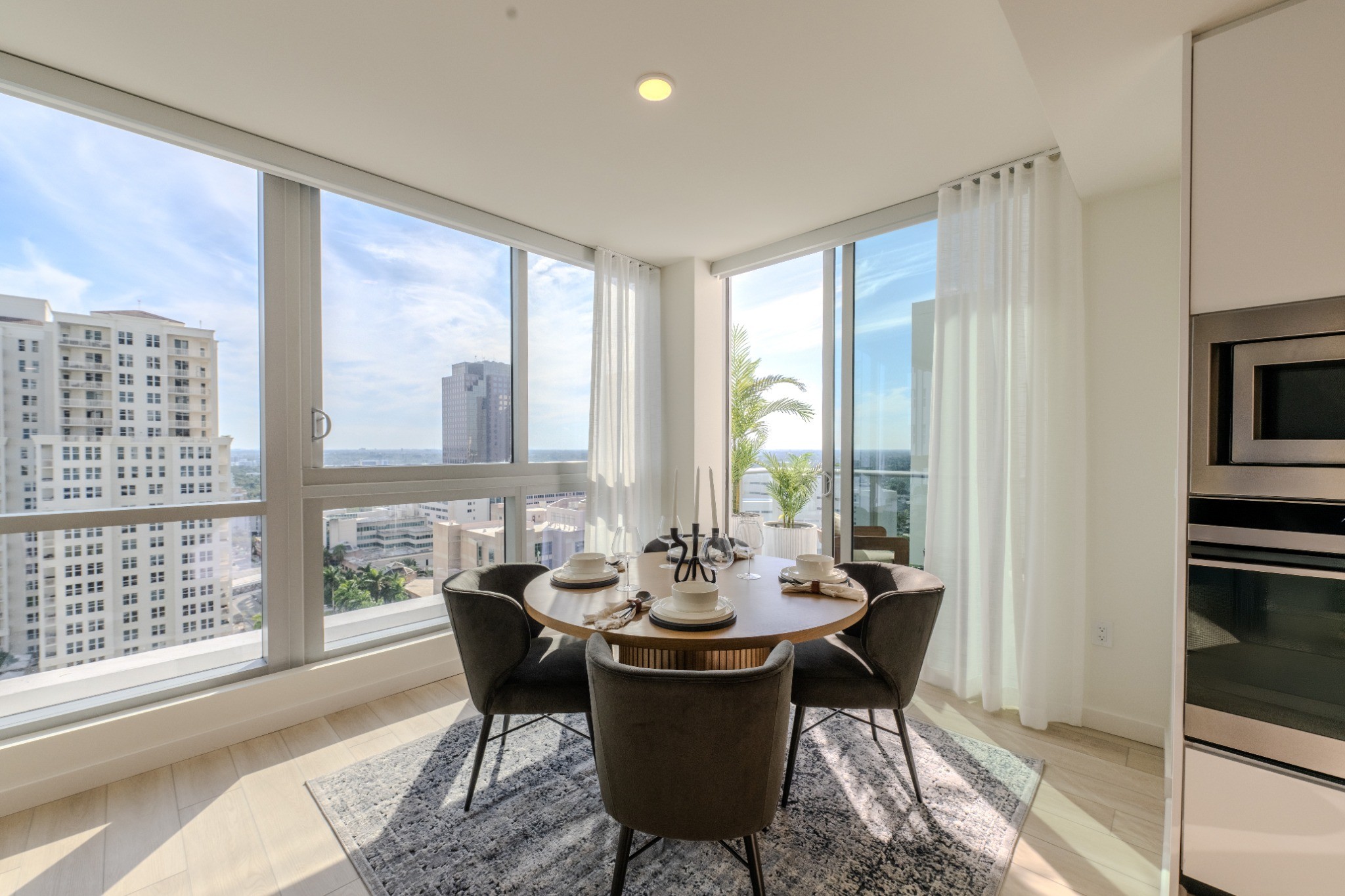 Model Home Dining Room Gables Riverwalk