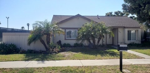 1741 Lookout Drive 4 Beds Apartment for Rent