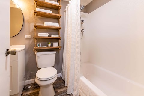 405 Williams Avenue 1-2 Beds Apartment for Rent - Photo Gallery 5