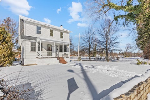 3200 West Rogers Avenue 3 Beds Apartment for Rent