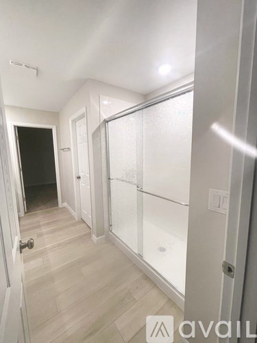 14773 Summer Branch Drive 5 Beds Apartment for Rent