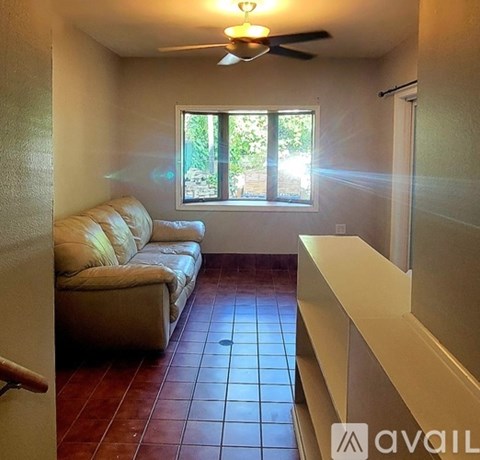 1536 North Jackson Street 3 Beds Apartment for Rent