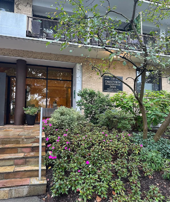 The front of a building with a sign that says Crestview 300.