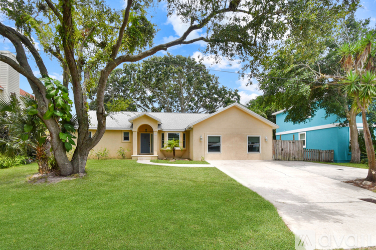 134 15th St St Augustine FL - 2100365 1 0 