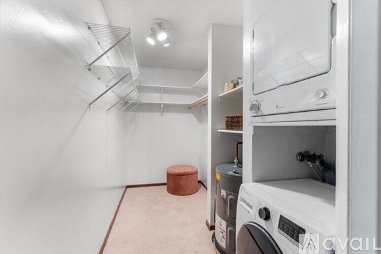 2260 Ridge Drive 1 Condo for Rent - Photo gallery 1