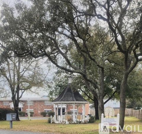 834 Stonegate Ct 2 Beds Apartment for Rent