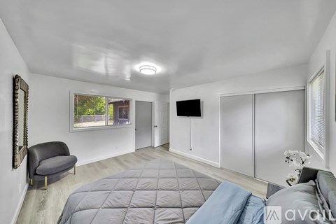 19829 Wells Dr 5 Beds Apartment for Rent