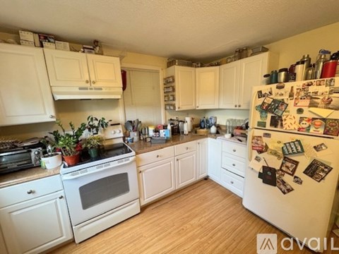 26 Greymere Rd 1 Bed Apartment for Rent
