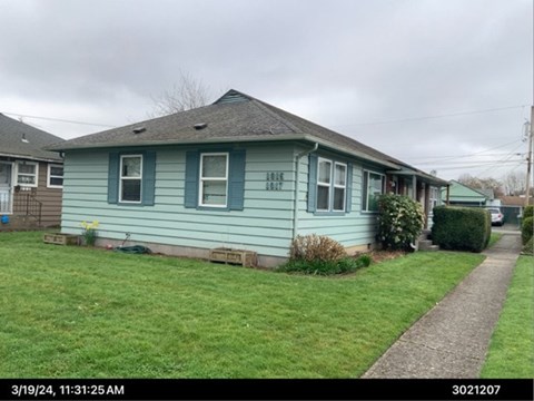 1015 & 1017 18TH AVENUE 2 Beds Apartment for Rent