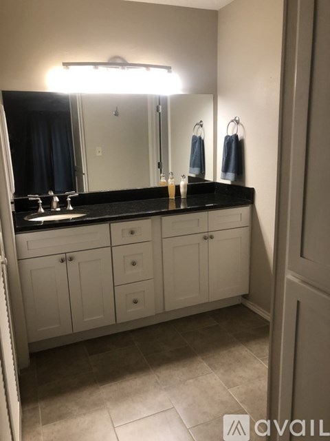 1202 Thorpe Lane 2 Beds Apartment for Rent