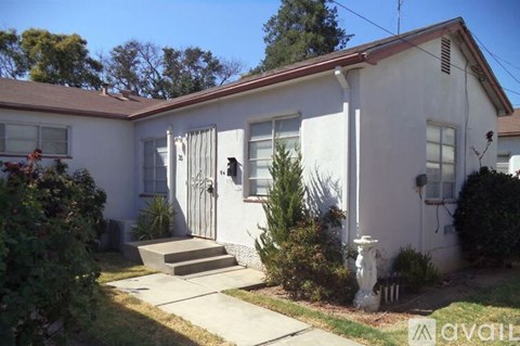 35 W 23Rd St 1 Bed Apartment for Rent
