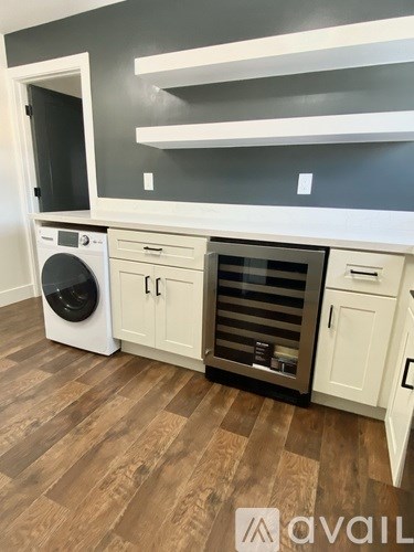 2255 38Th Ave 3 Beds Apartment for Rent