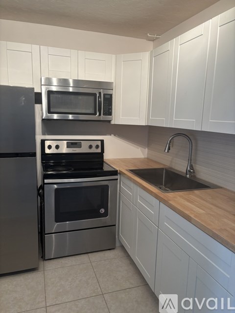 289 Andover L 1 Bed Apartment for Rent