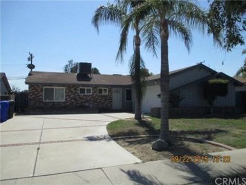 1137 E 37Th St. Room For Rent 3 Beds Apartment for Rent