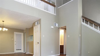 509 Delmar Street 1-2 Beds Apartment for Rent - Photo Gallery 3