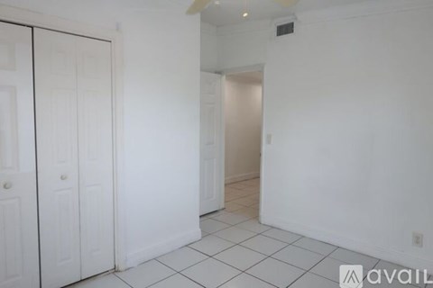 5624 Purdy Ln 3 Beds Apartment for Rent