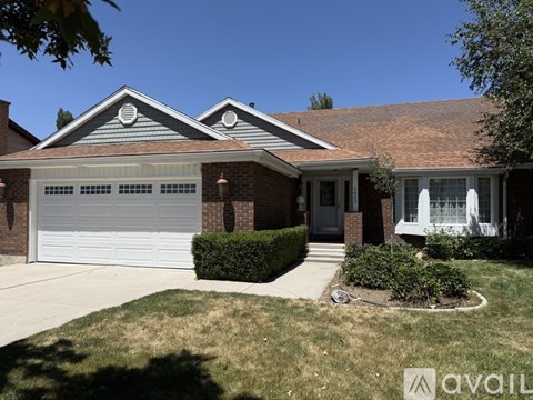 1453 East Vintry Circle 5 Beds Apartment for Rent
