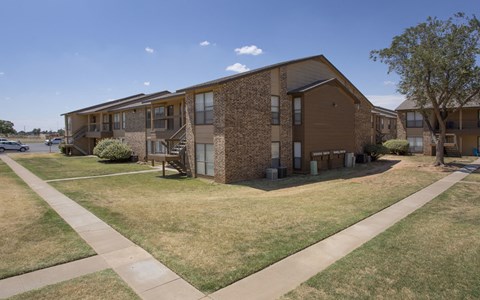 our apartments are located in a conveniently located location near a parking lot